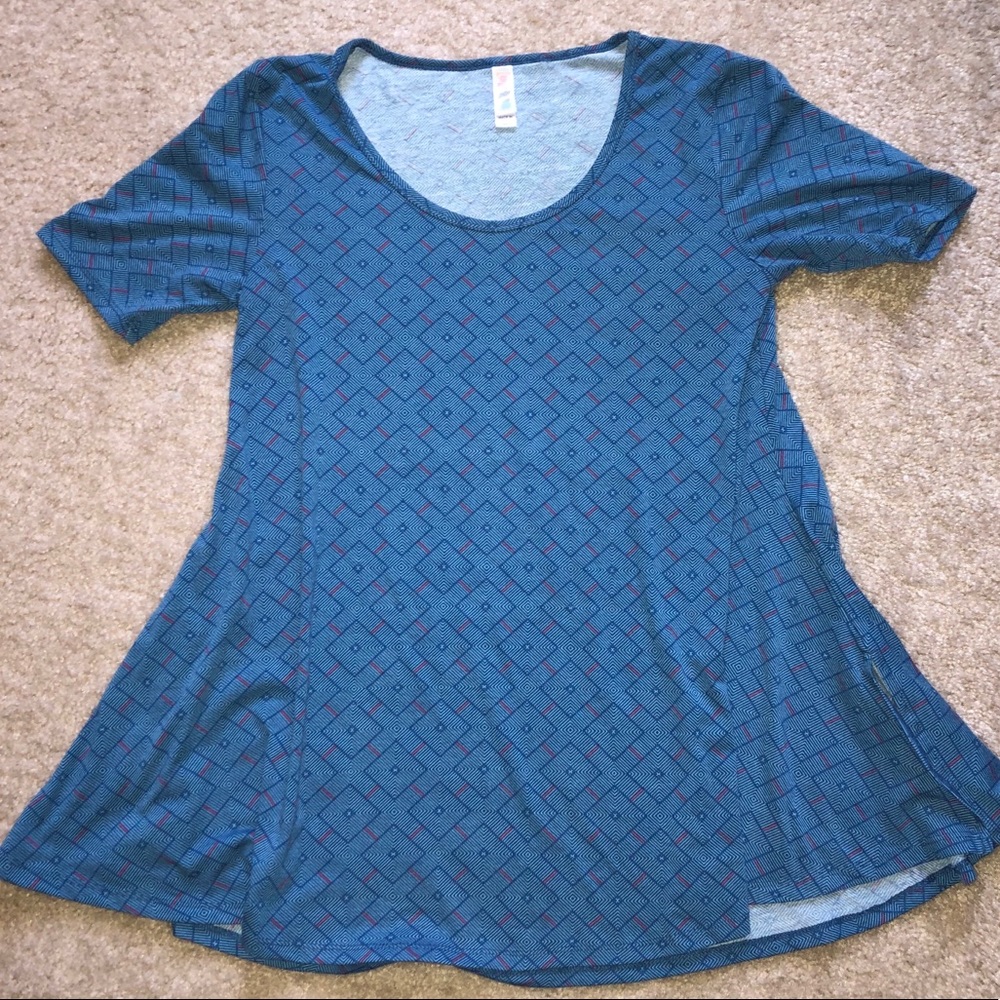 LuLaRoe Perfect tee